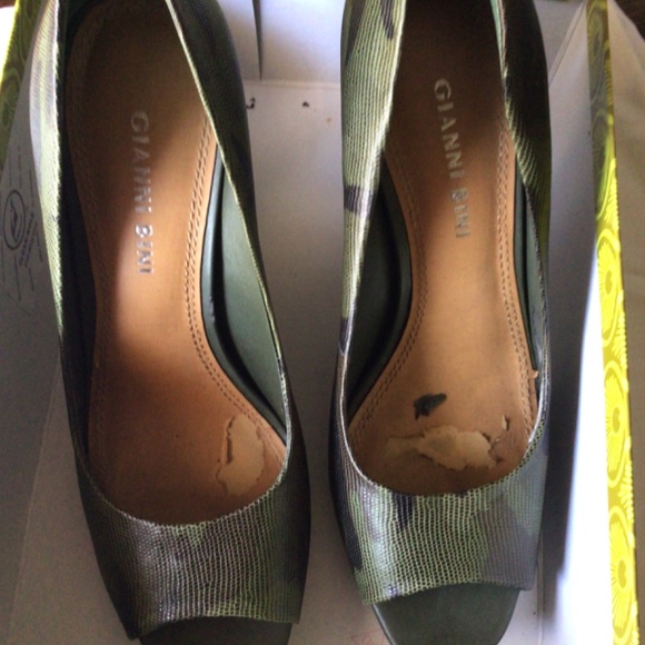Brand new with box Gianni Bini camo combat green 7M - Picture 2 of 6